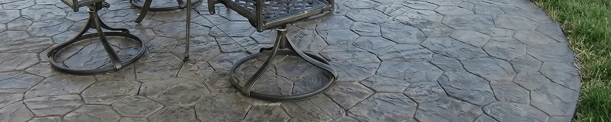Garden relaxation area with professionally installed stone flooring in Albuquerque NM